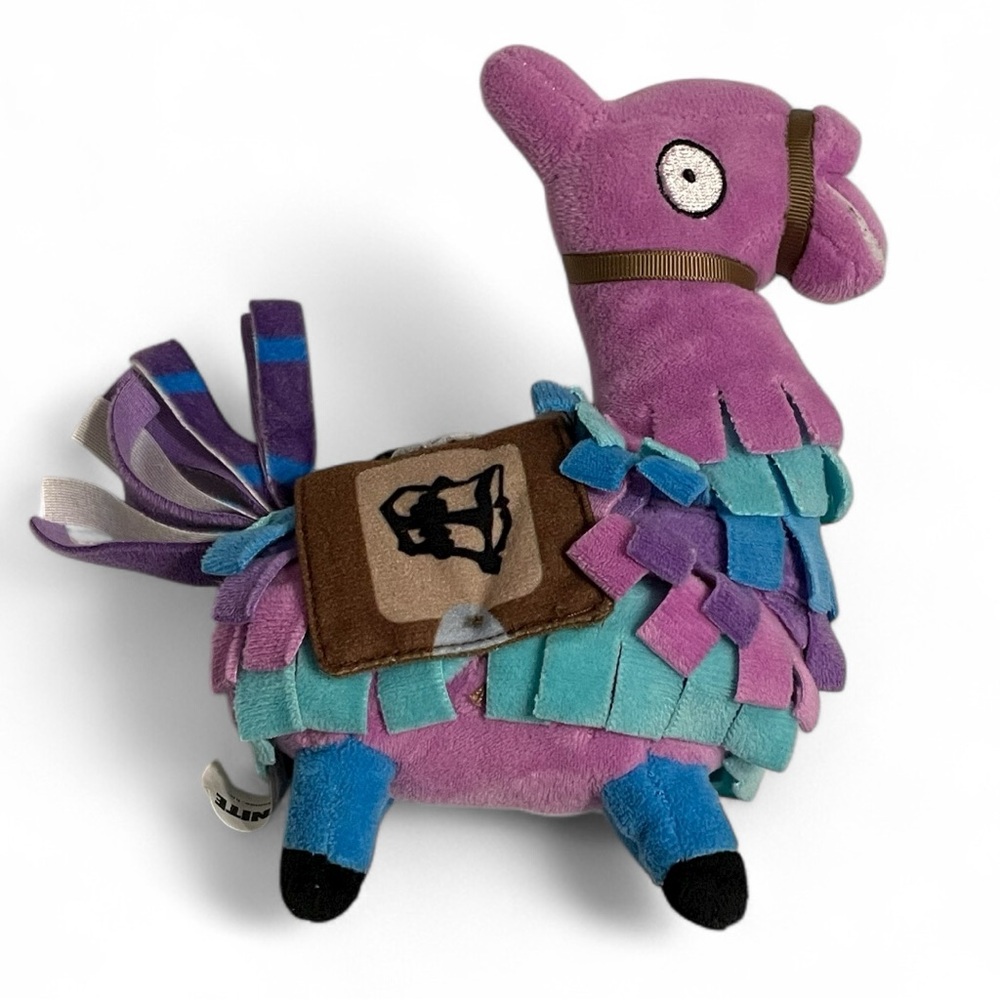 Fortnite loot llama plush